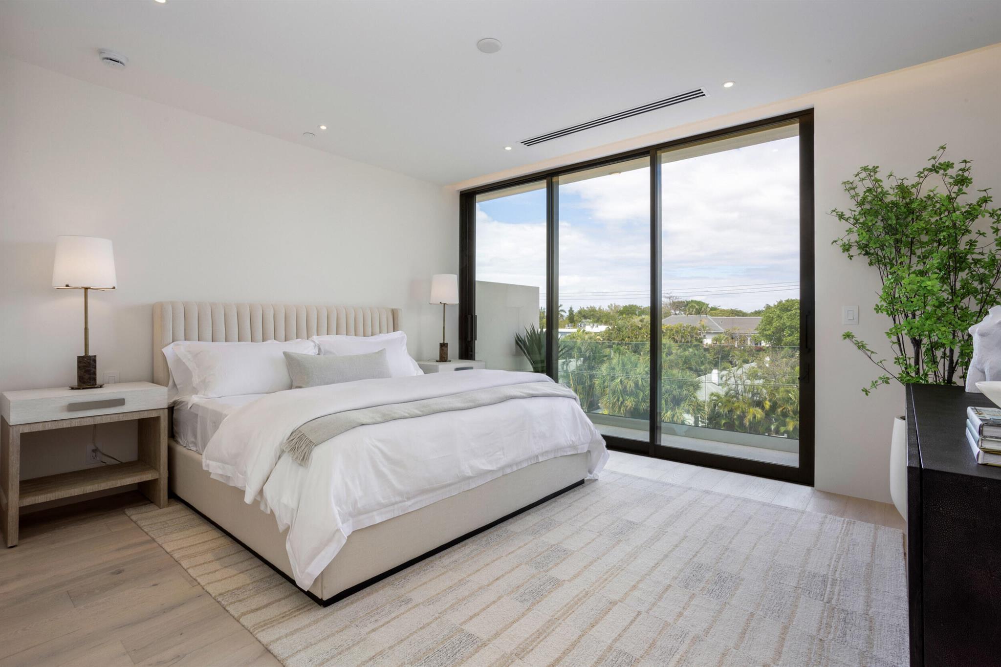 1252 George Bush Boulevard