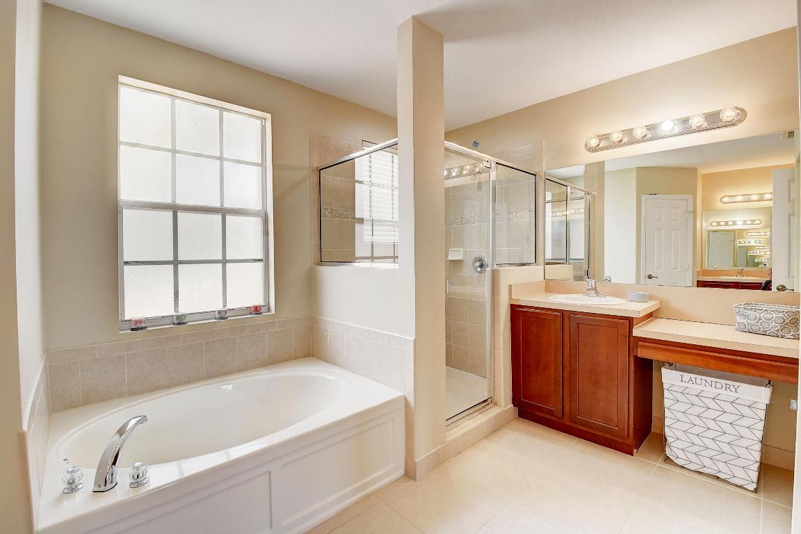 1489 E Bexley Park Drive