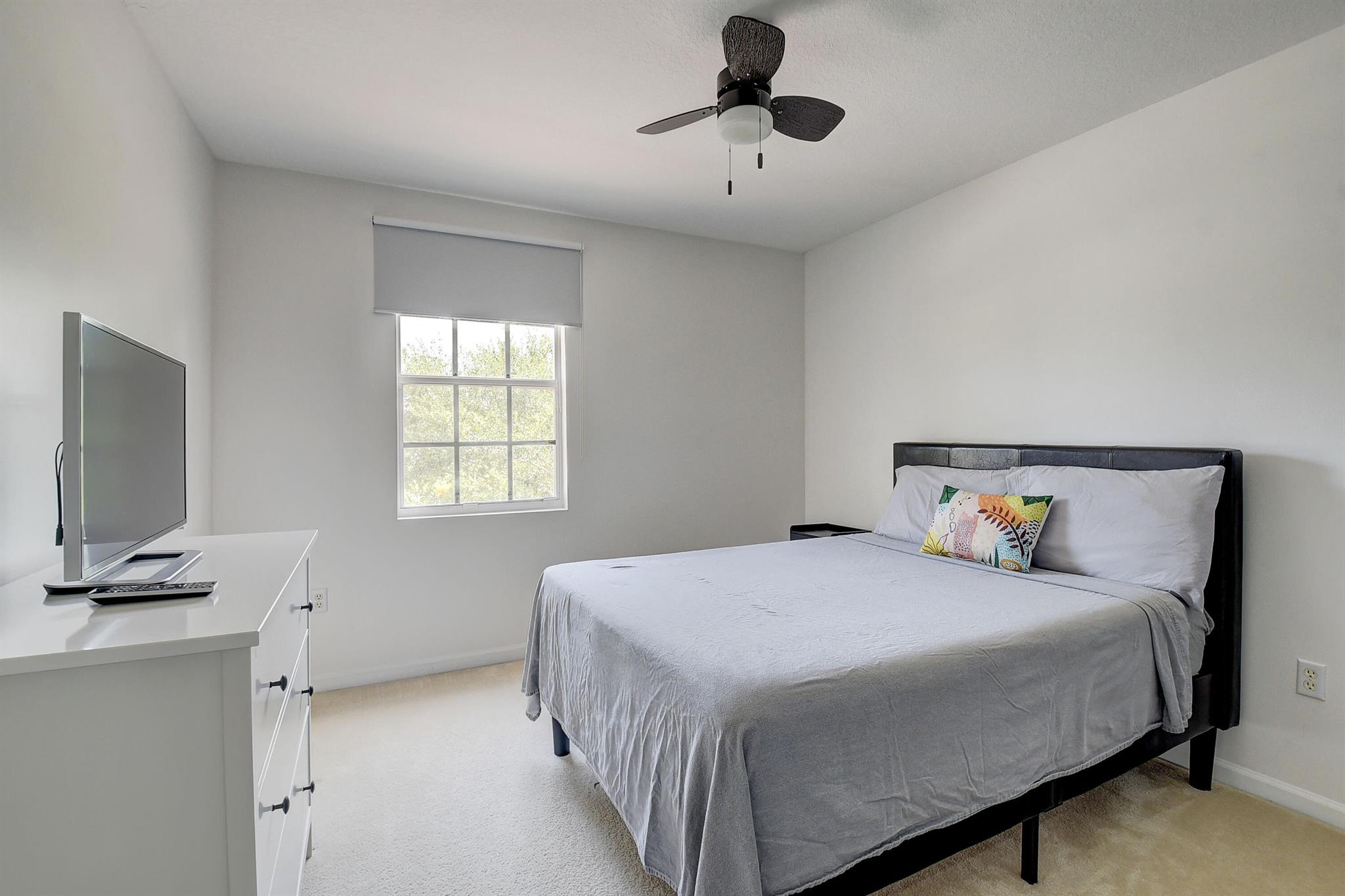 1489 E Bexley Park Drive