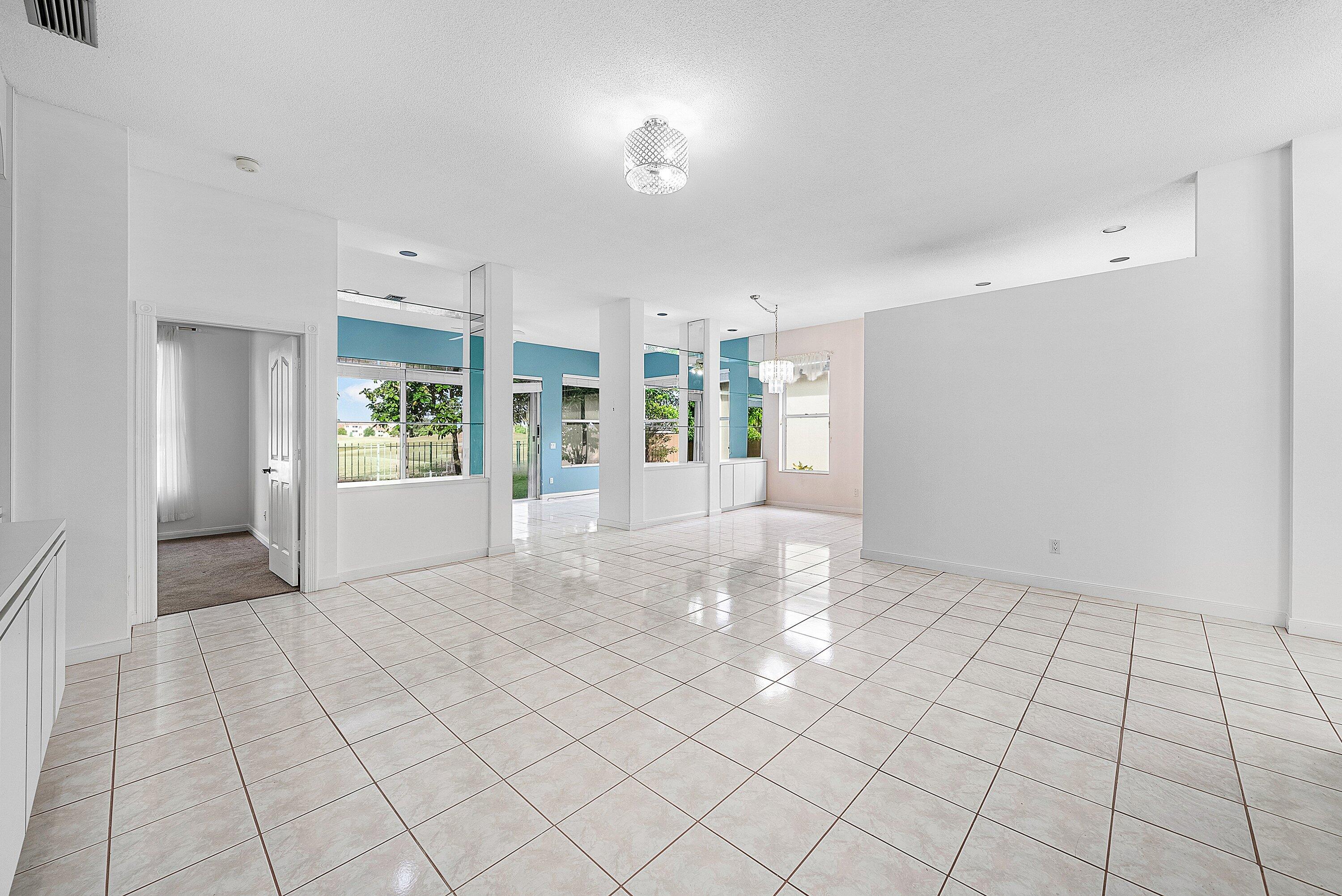 1115 Gator Trail, West Palm Beach