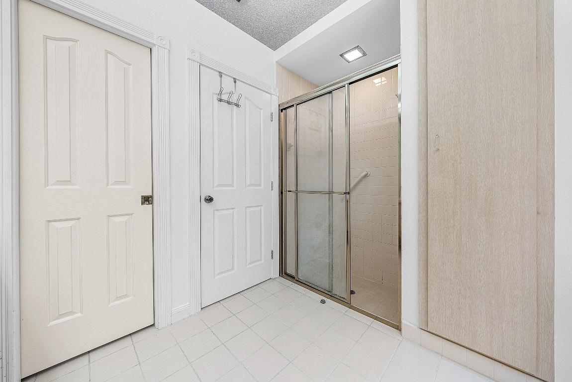 1115 Gator Trail, West Palm Beach