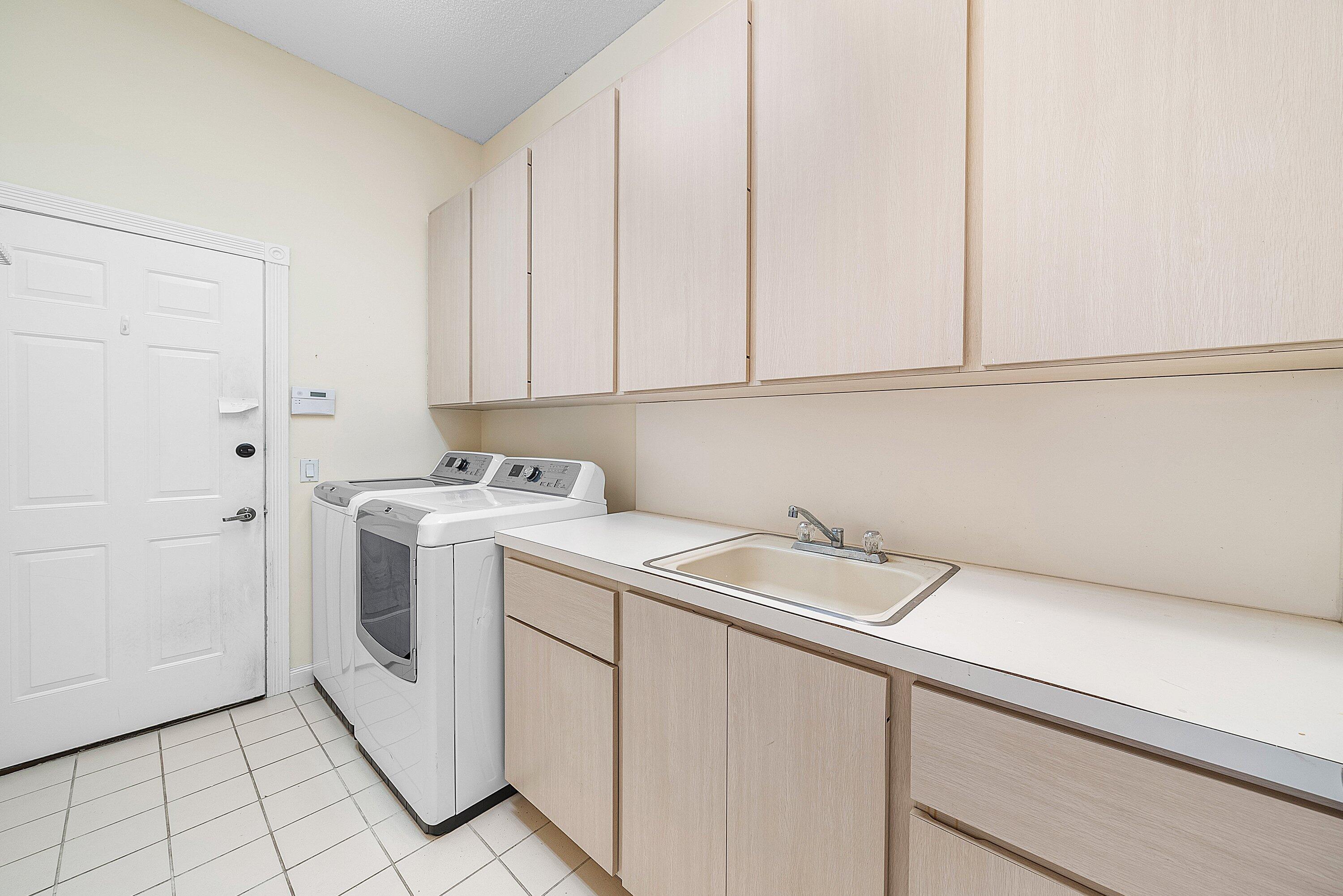 1115 Gator Trail, West Palm Beach