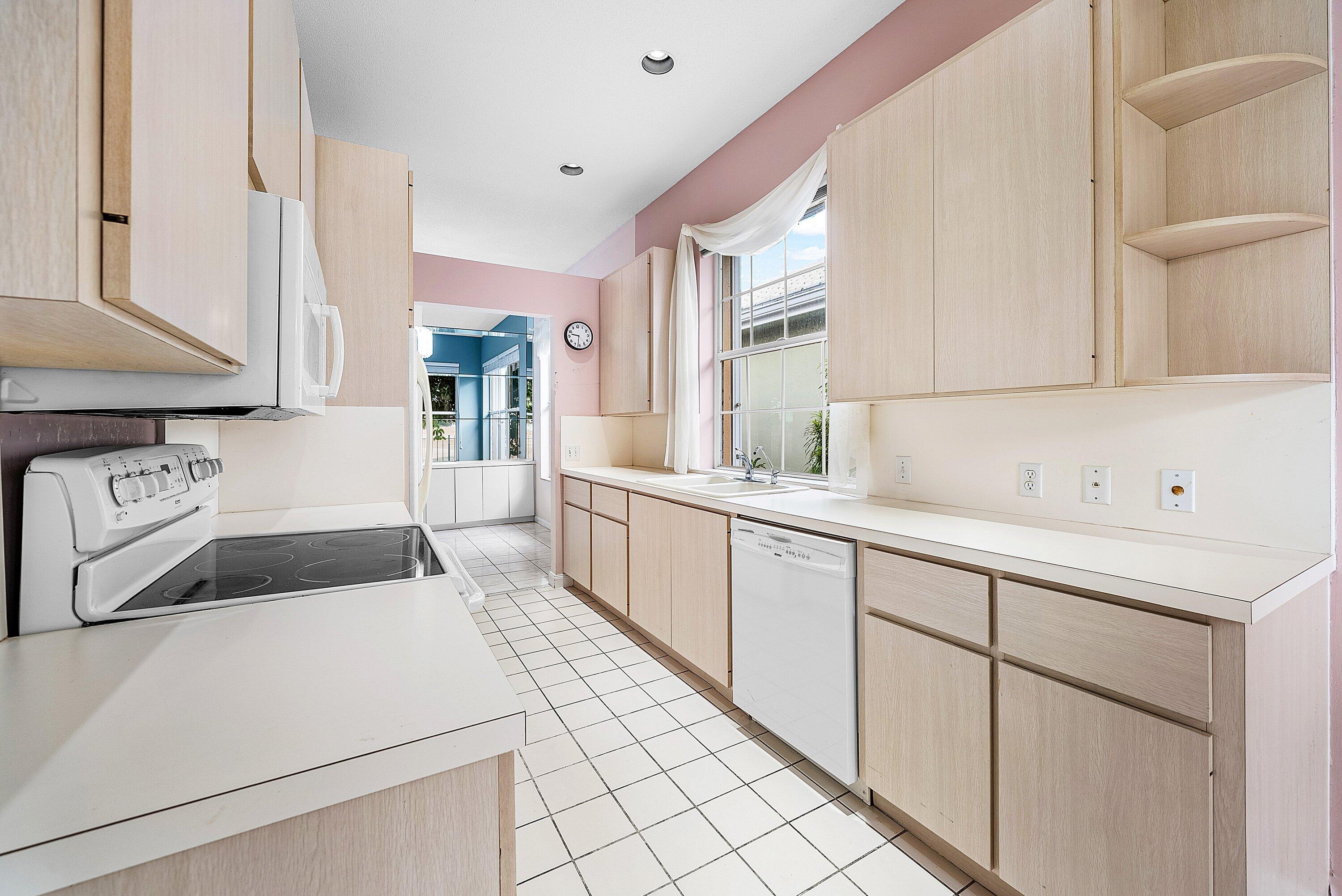 1115 Gator Trail, West Palm Beach