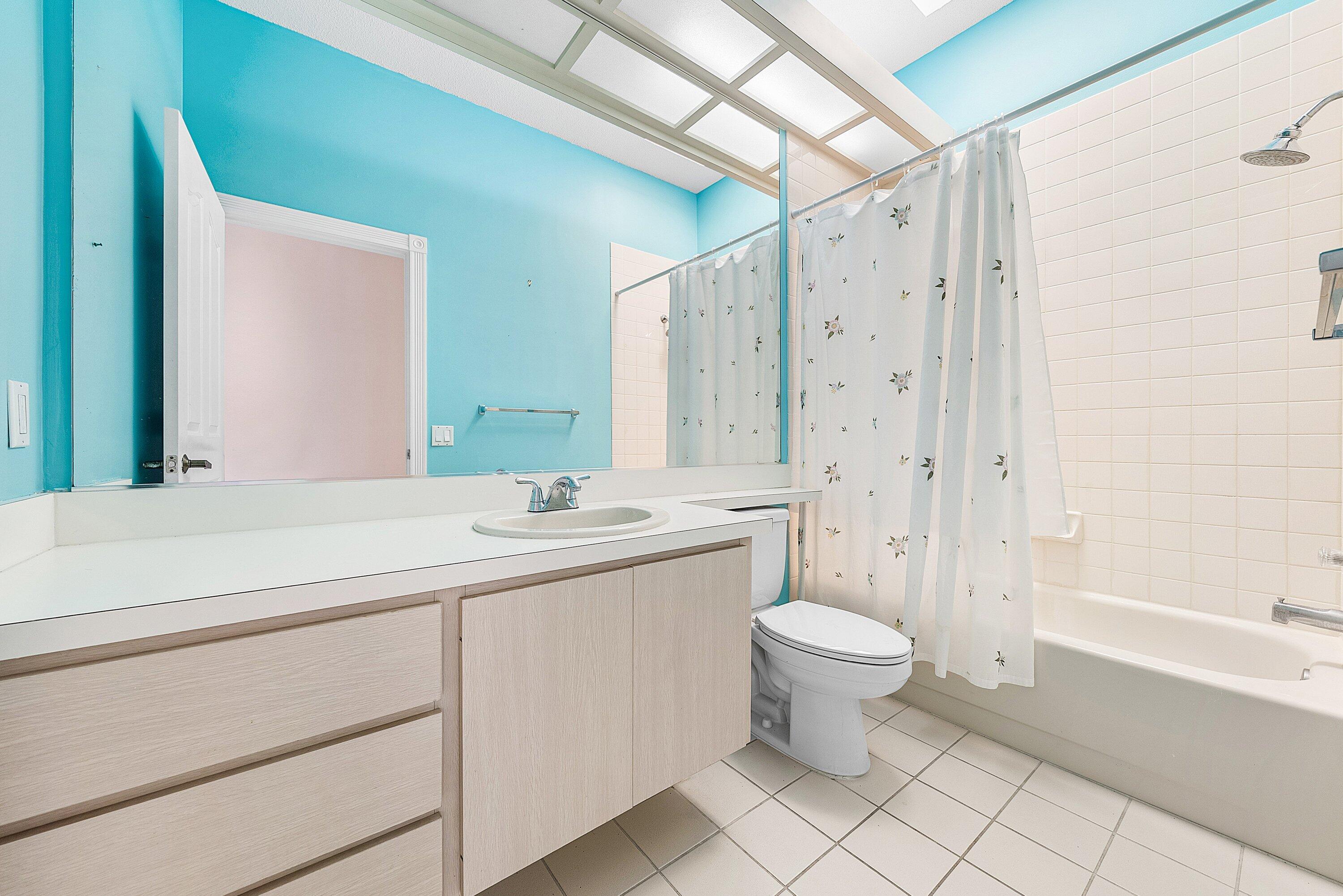 1115 Gator Trail, West Palm Beach