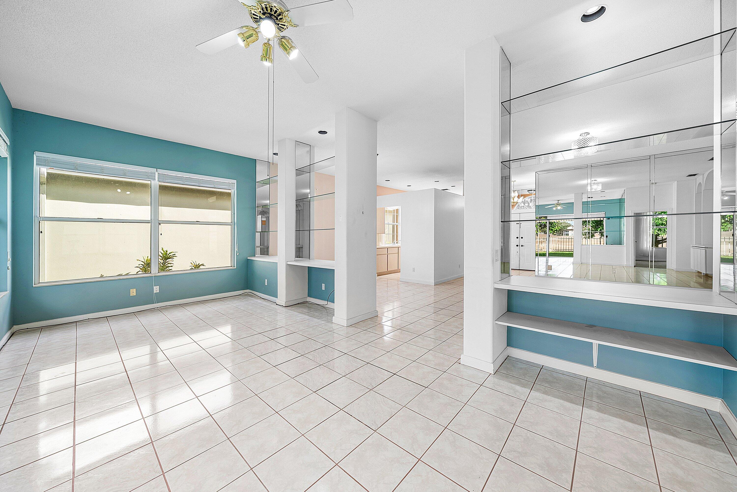 1115 Gator Trail, West Palm Beach