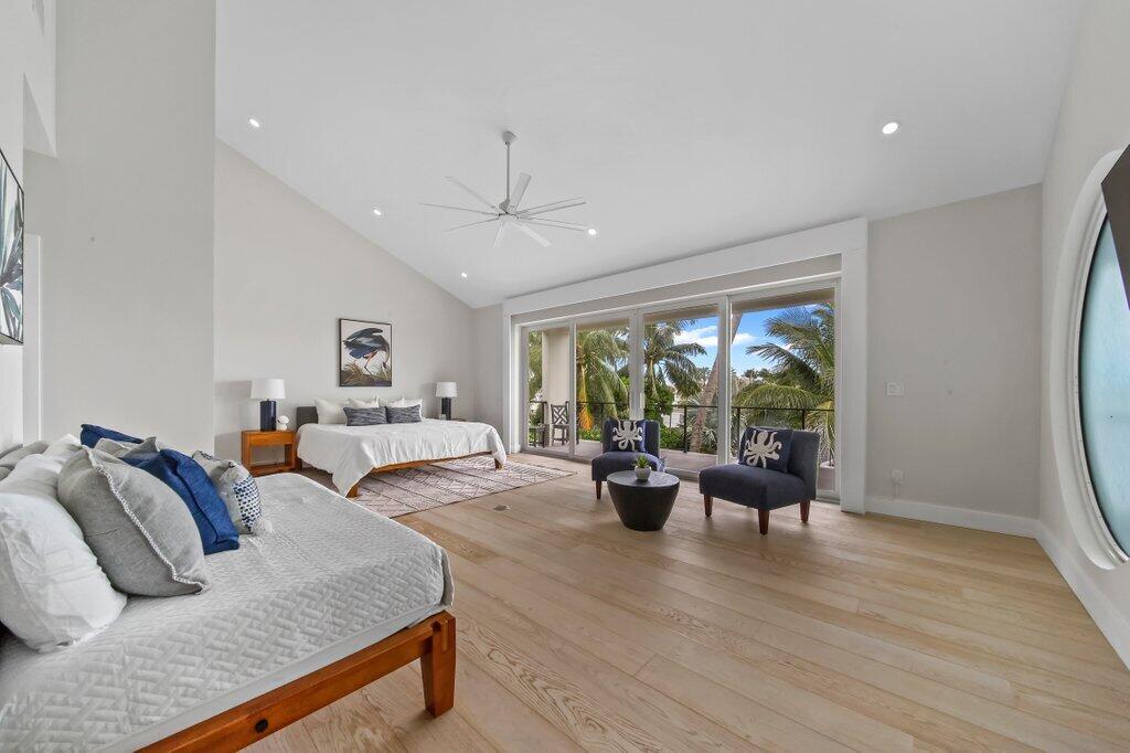 6879 SE South Marina Way