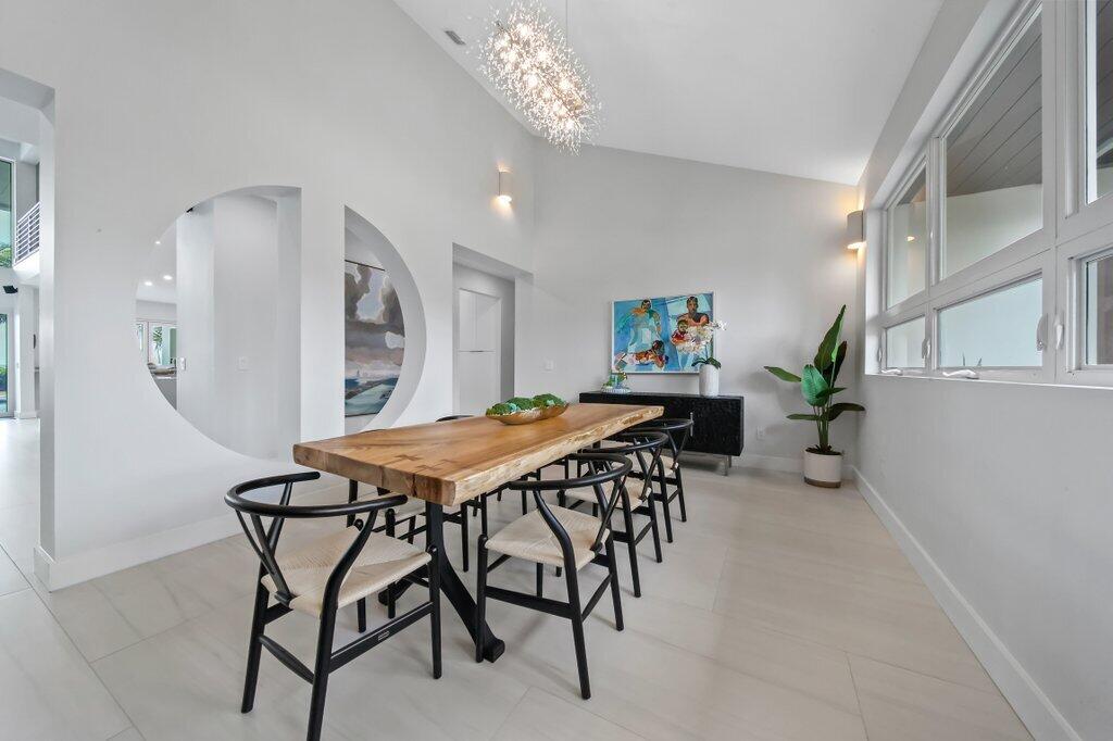 6879 SE South Marina Way