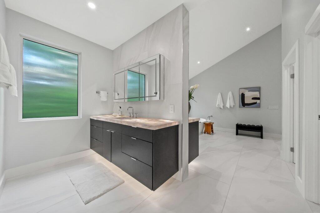 6879 SE South Marina Way