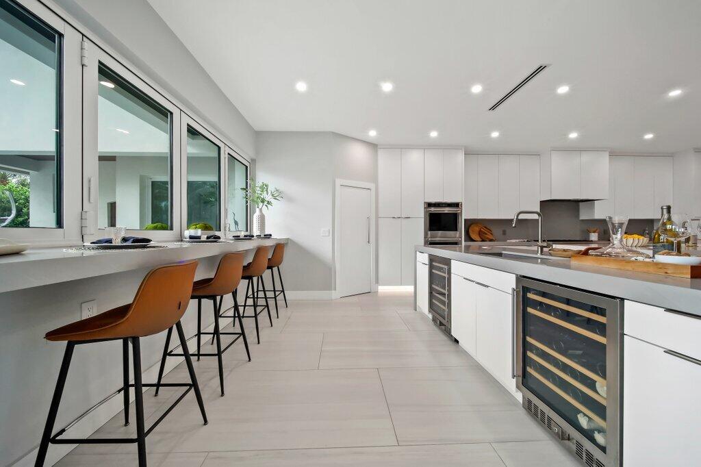 6879 SE South Marina Way