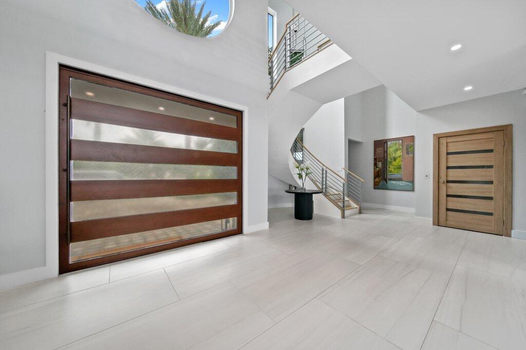 6879 SE South Marina Way