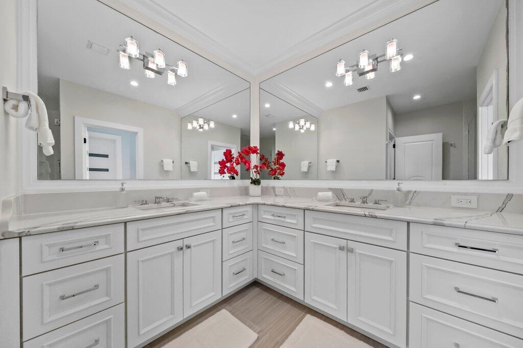 6879 SE South Marina Way