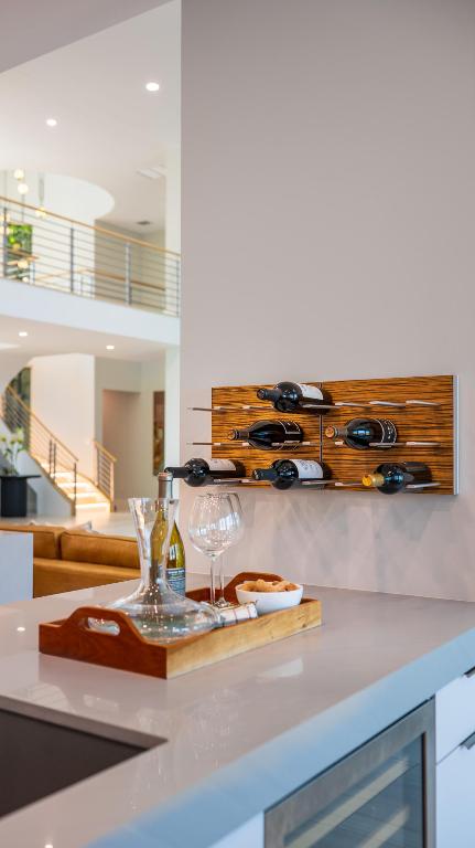 6879 SE South Marina Way