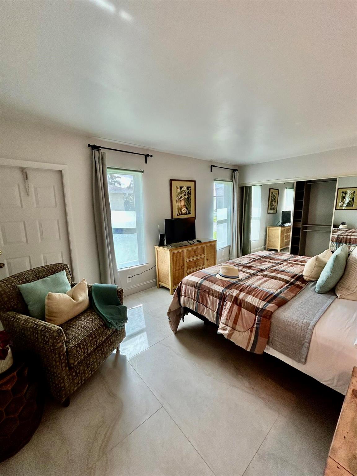 5289 Lakefront Boulevard D