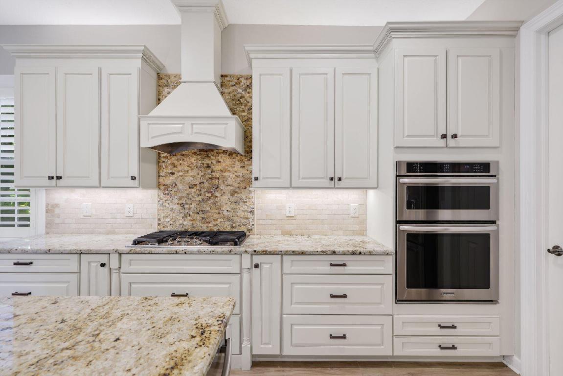 932 Mill Creek Drive