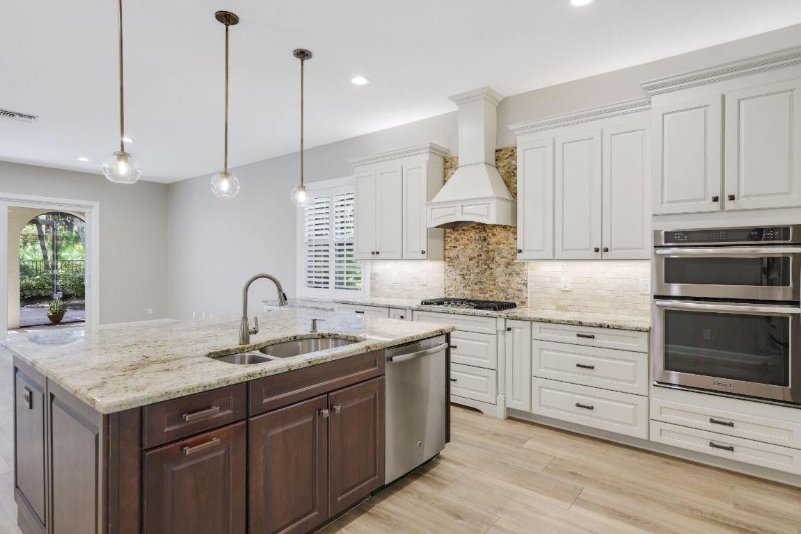 932 Mill Creek Drive