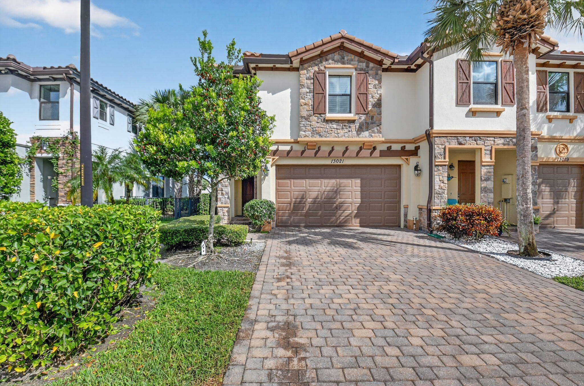 13021 Anthorne Lane
