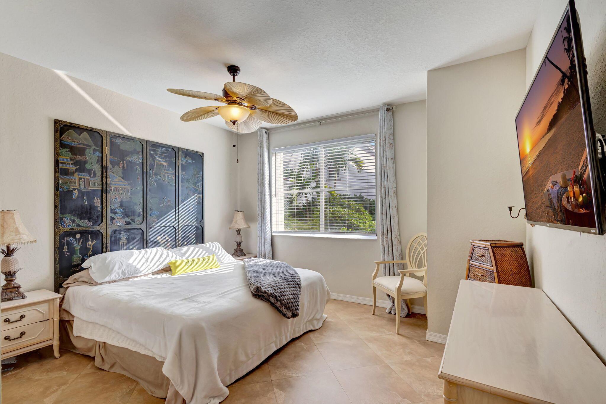 11023 Legacy Lane 204