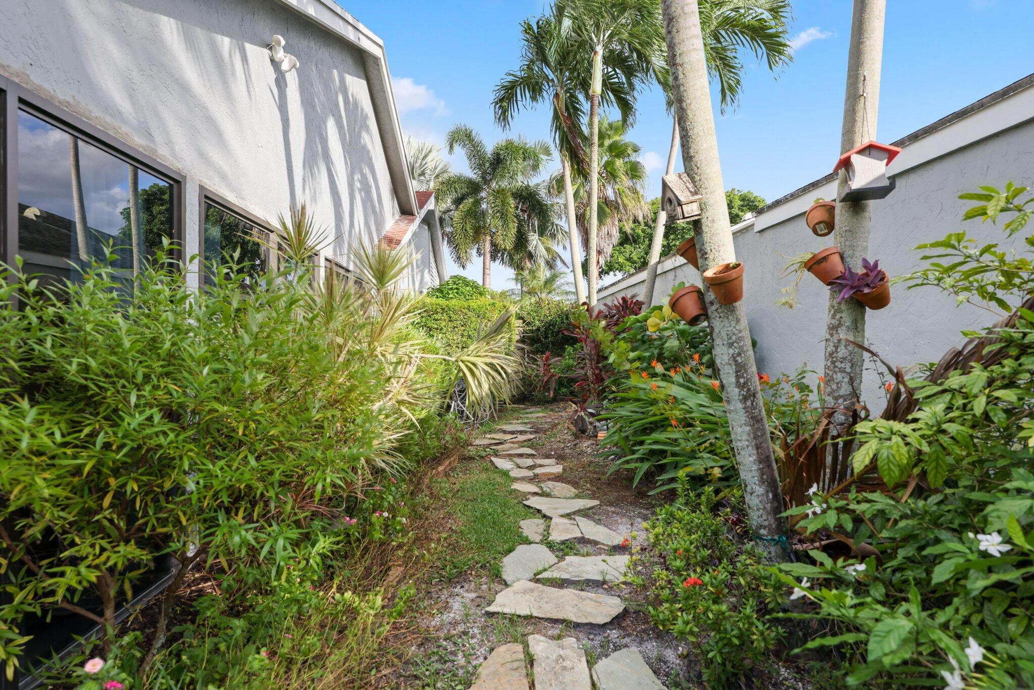 1130 NW 18th Avenue