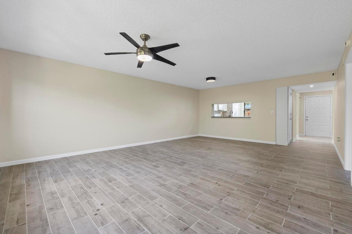 6670 Villa Sonrisa Drive 221