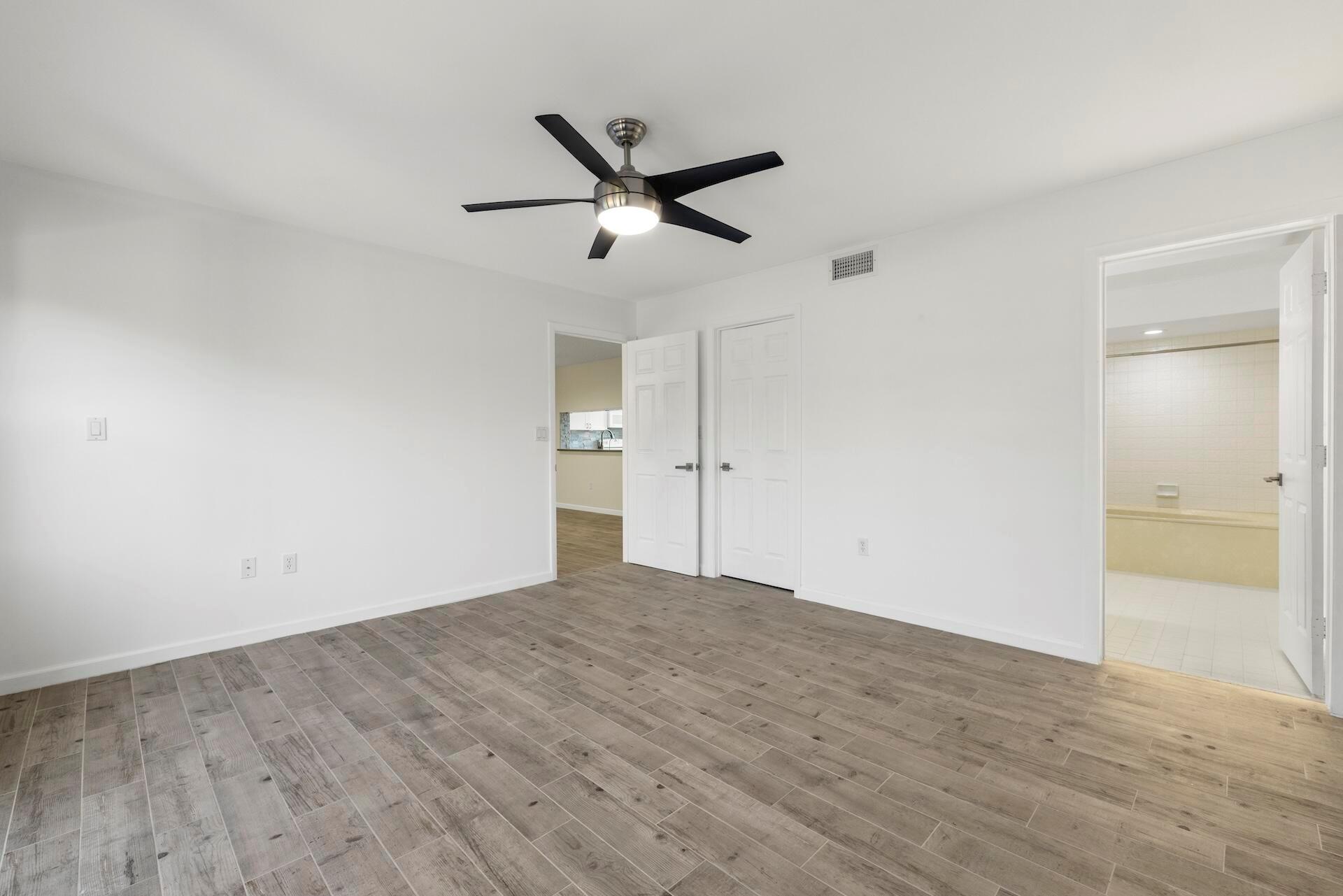 6670 Villa Sonrisa Drive 221