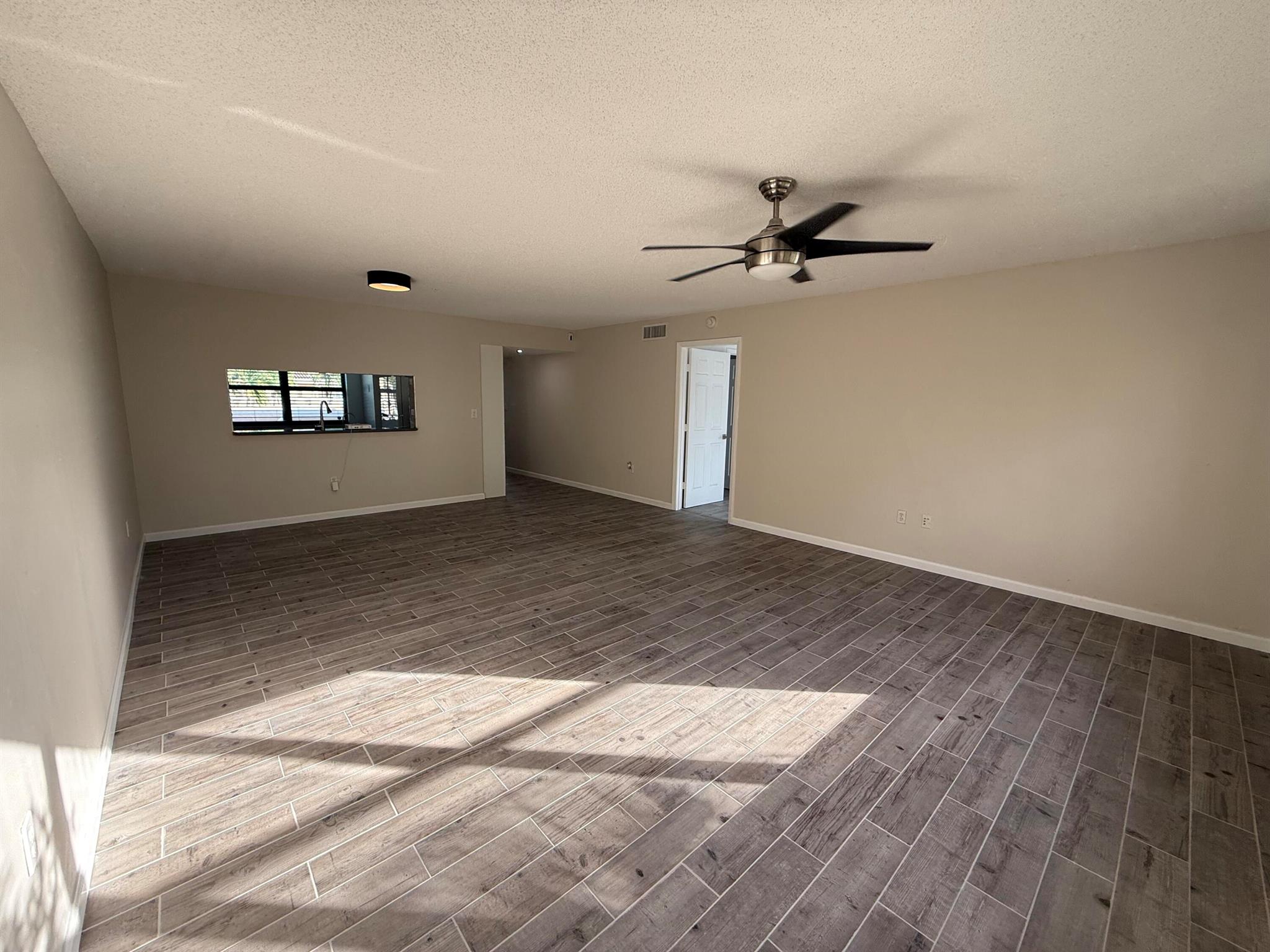 6670 Villa Sonrisa Drive 221