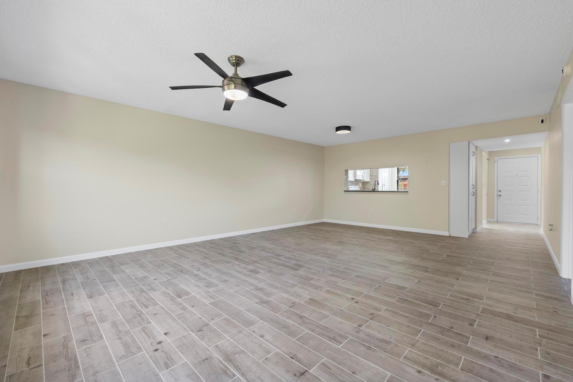 6670 Villa Sonrisa Drive 221