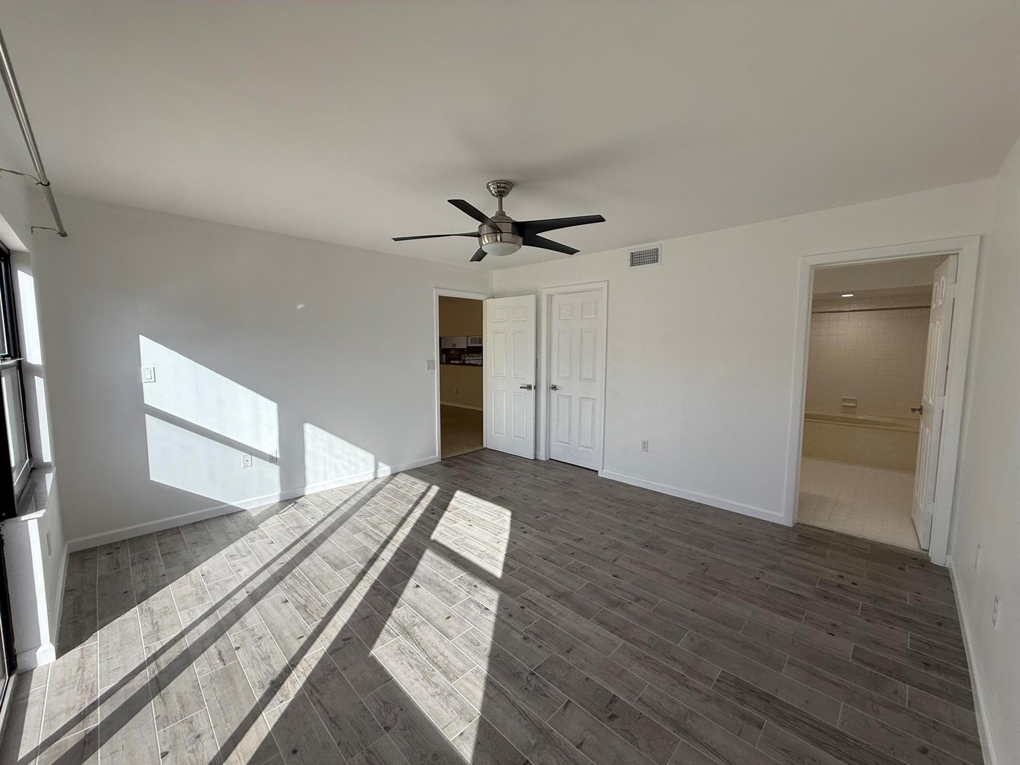 6670 Villa Sonrisa Drive 221