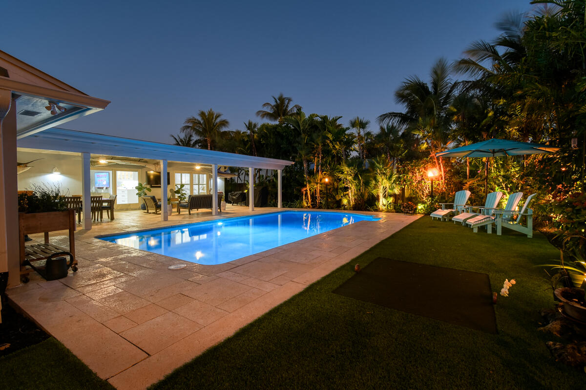 19277 W Indies Lane