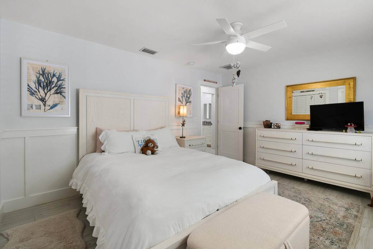 19277 W Indies Lane