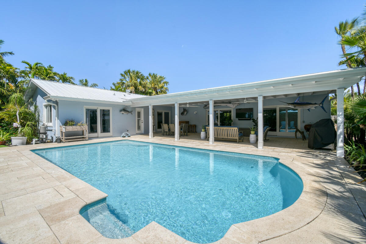 19277 W Indies Lane