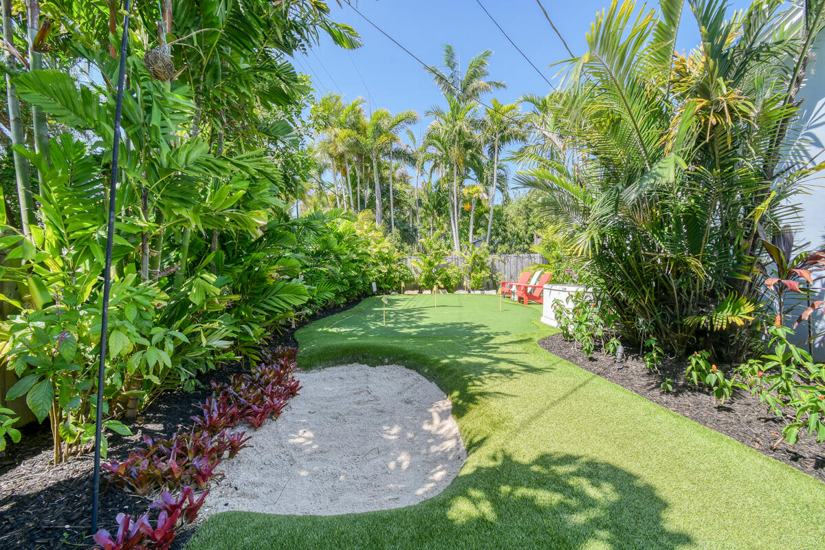 19277 W Indies Lane