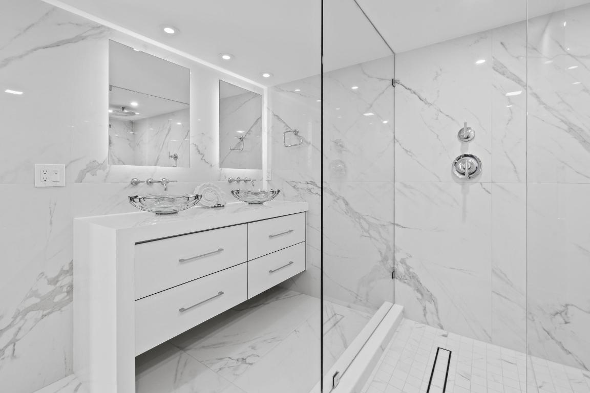 5510 N Ocean Drive 17b