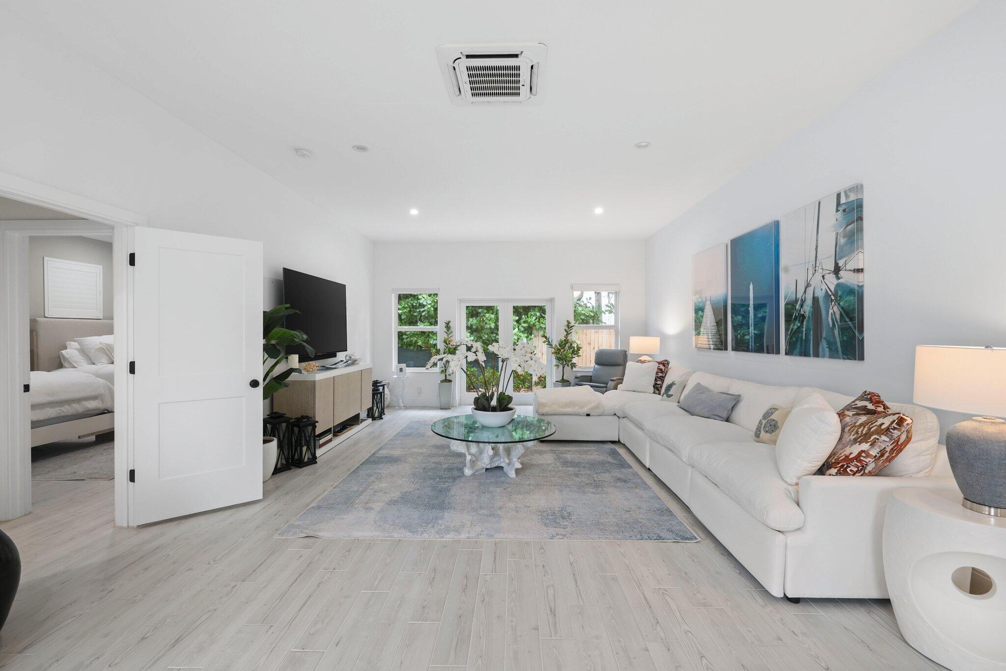 1123 Highland Beach Drive Unit: 1