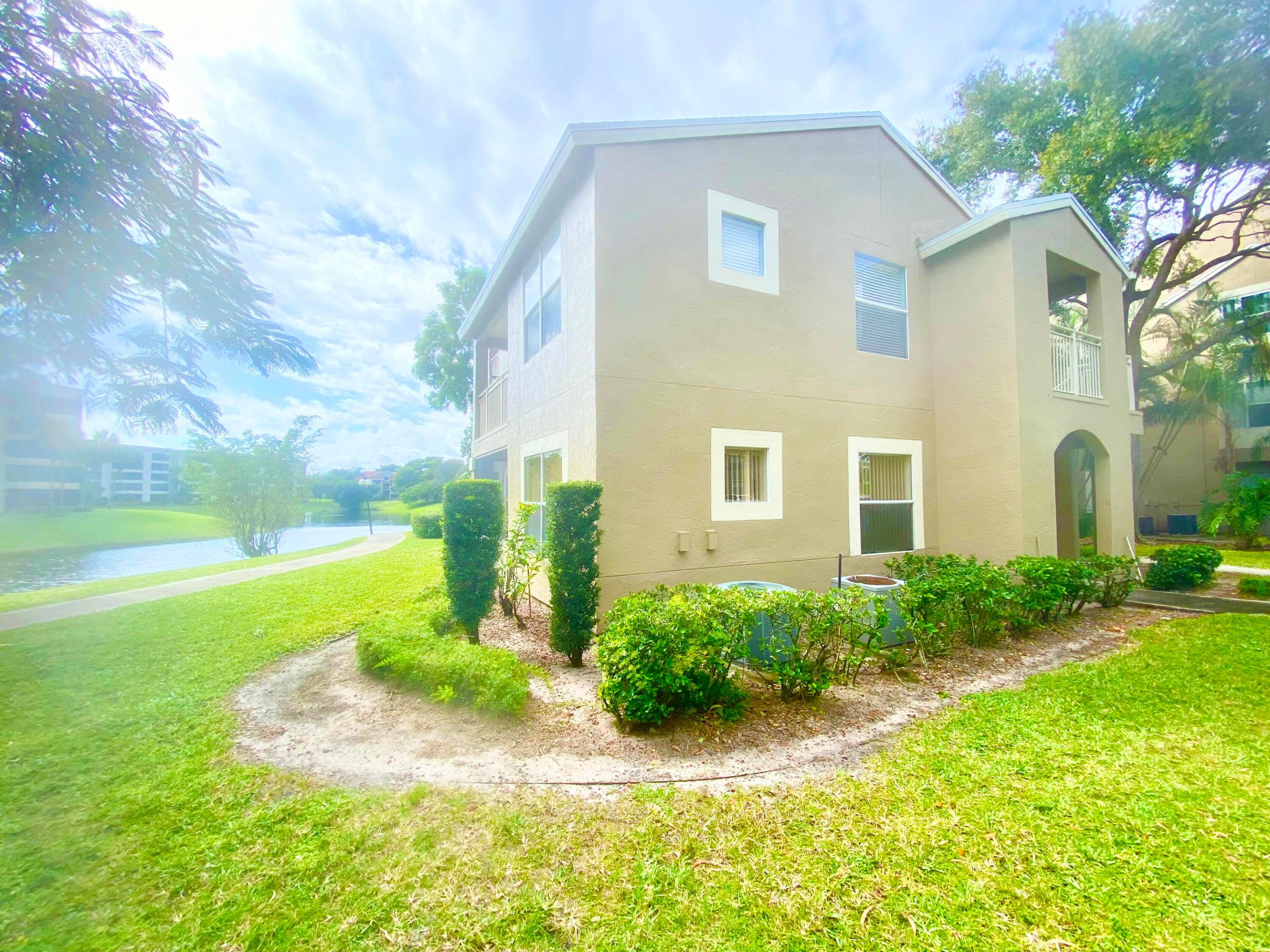1745 Palm Cove Boulevard 3-101