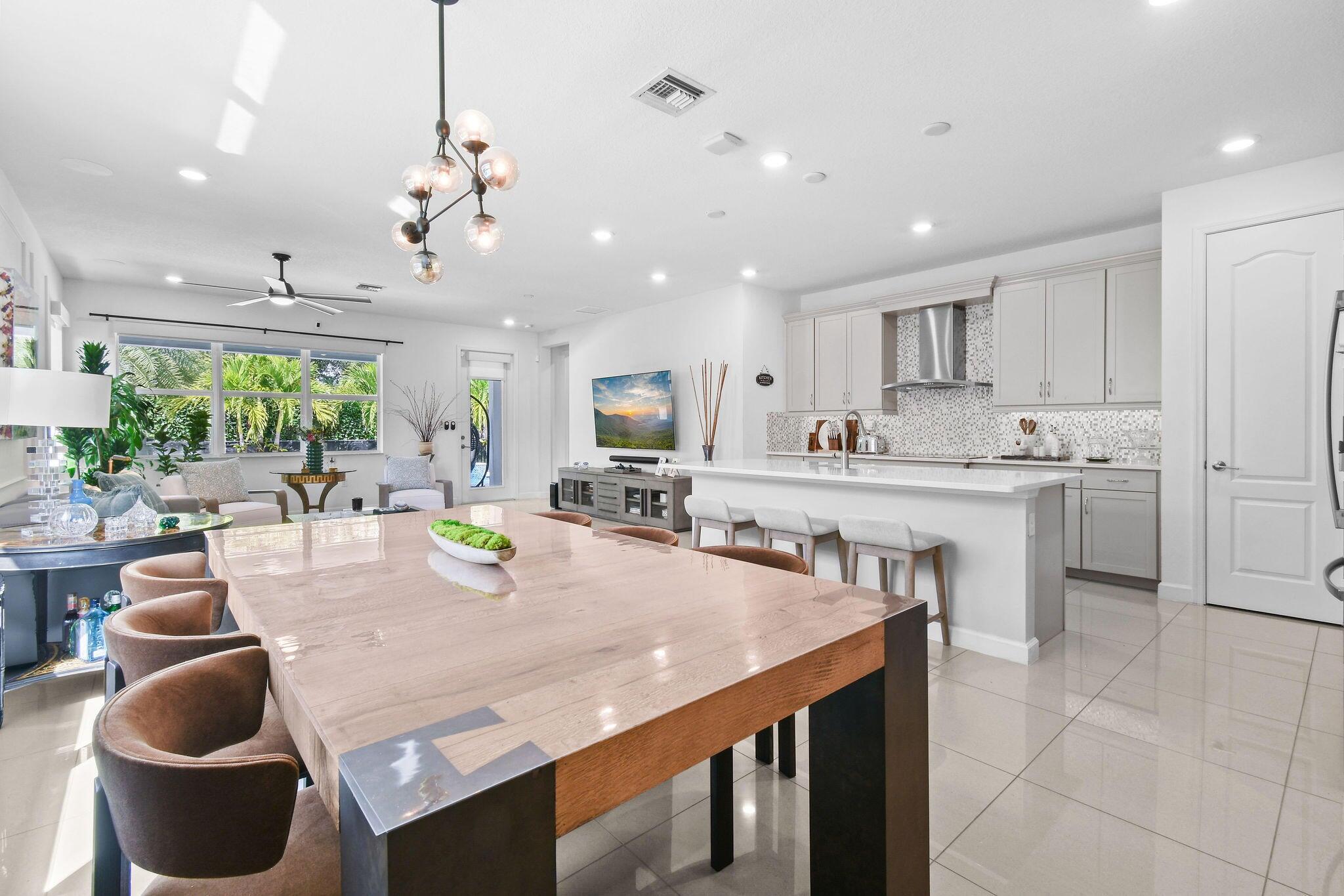 3558 Haldin Place