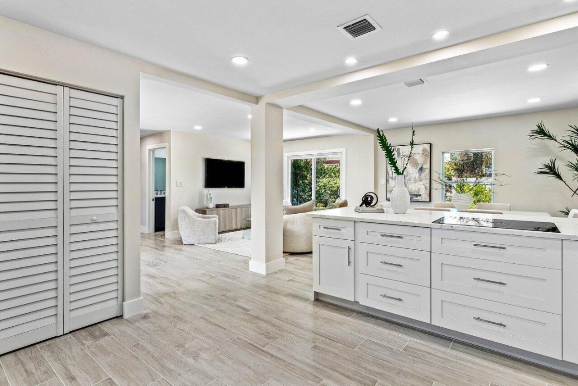 5497 N Ocean Boulevard