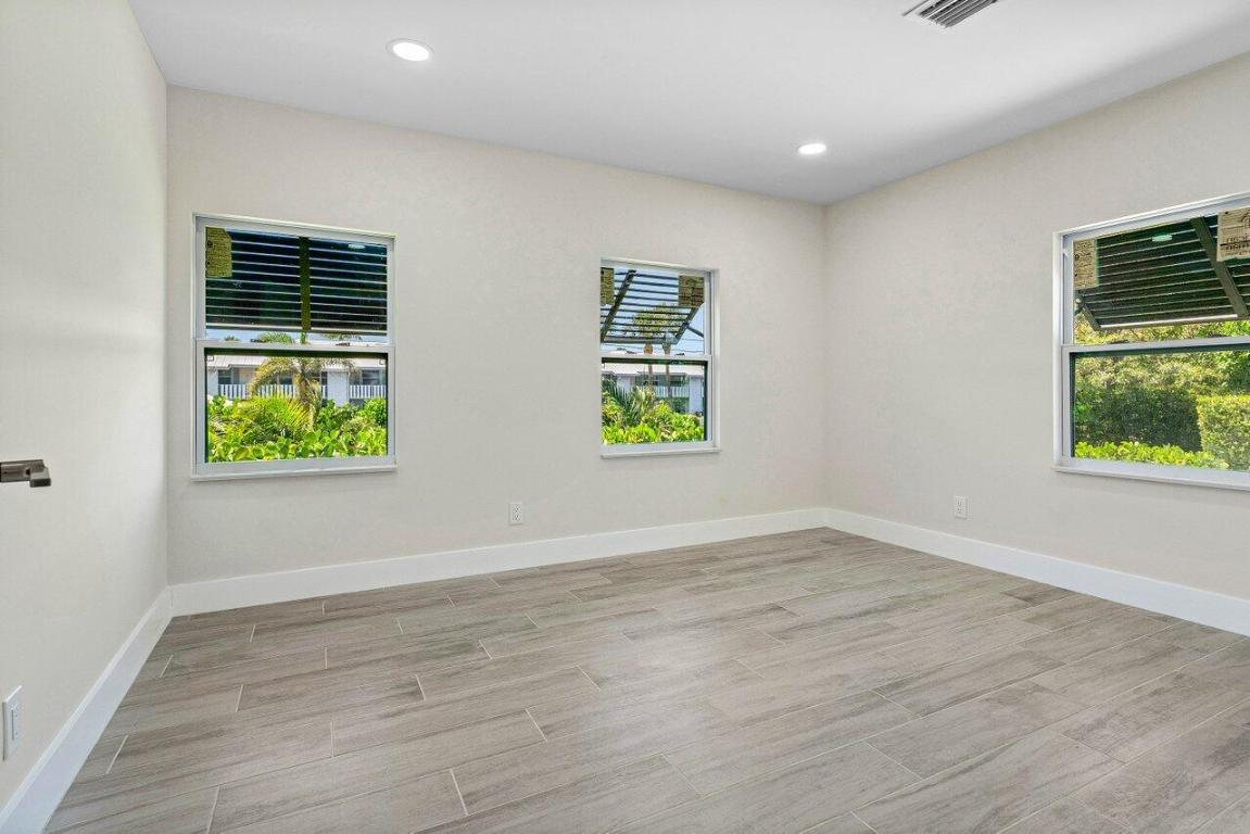 5497 N Ocean Boulevard