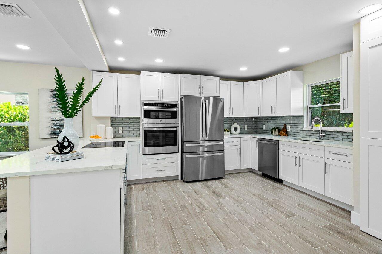 5497 N Ocean Boulevard