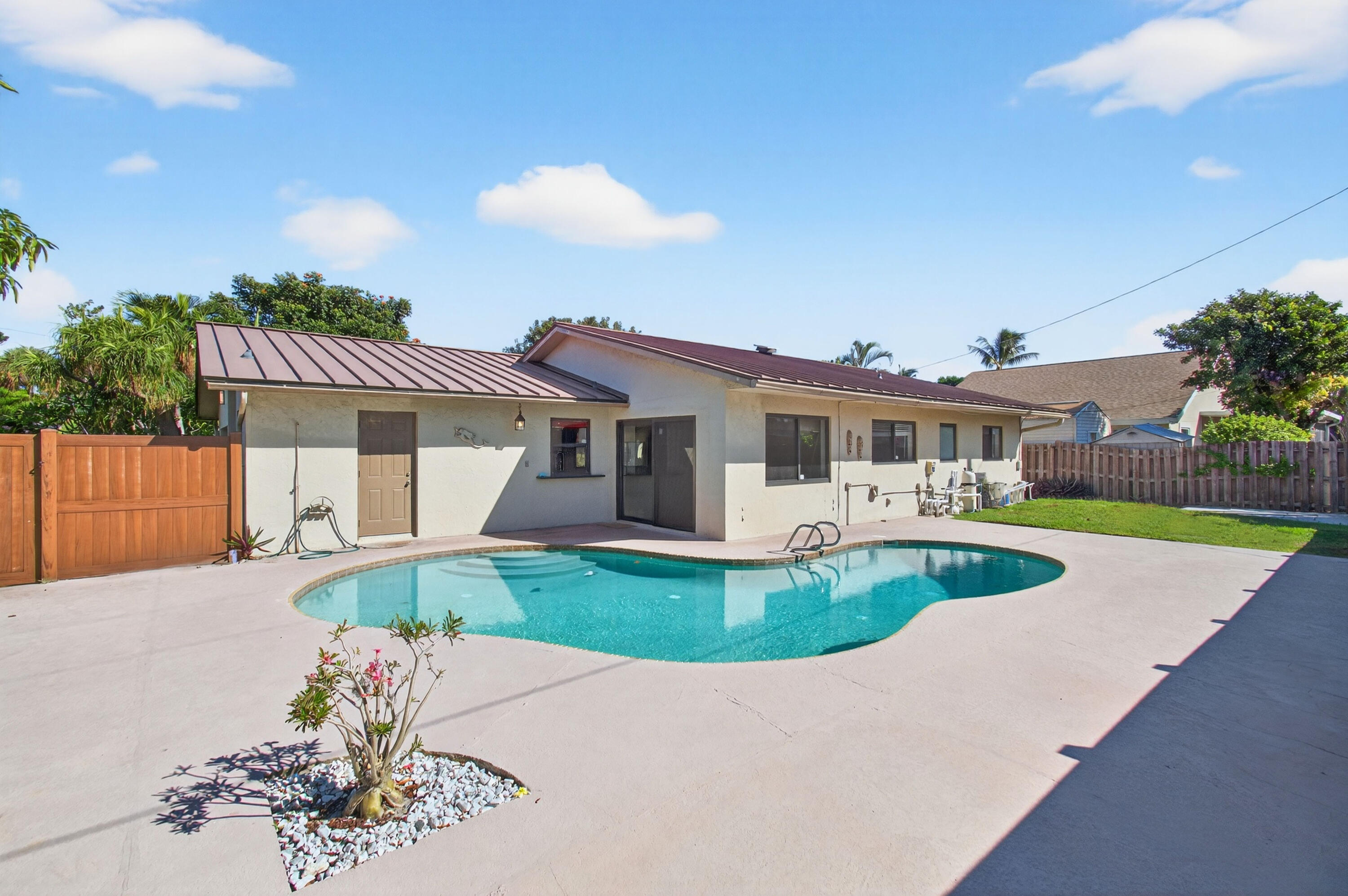 714 Heron Drive