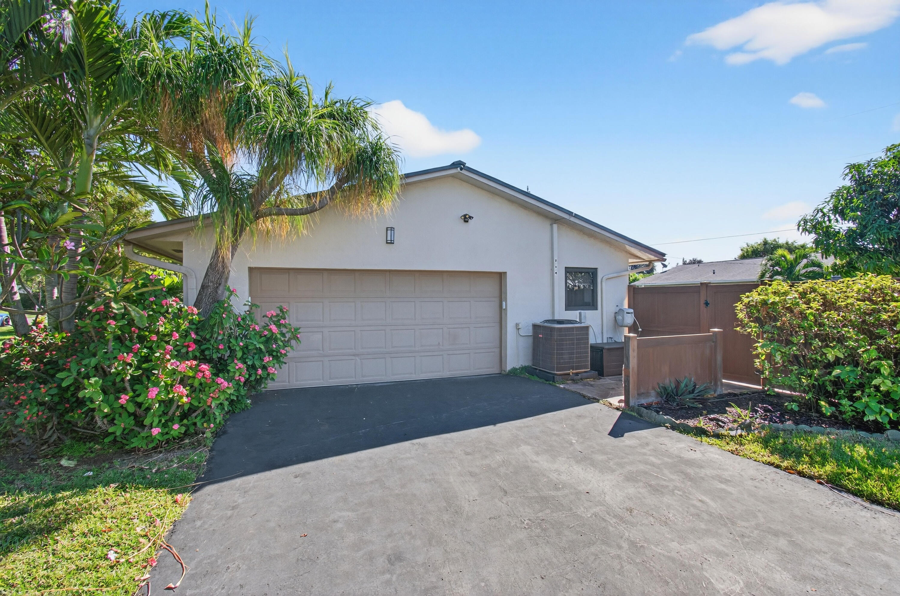 714 Heron Drive