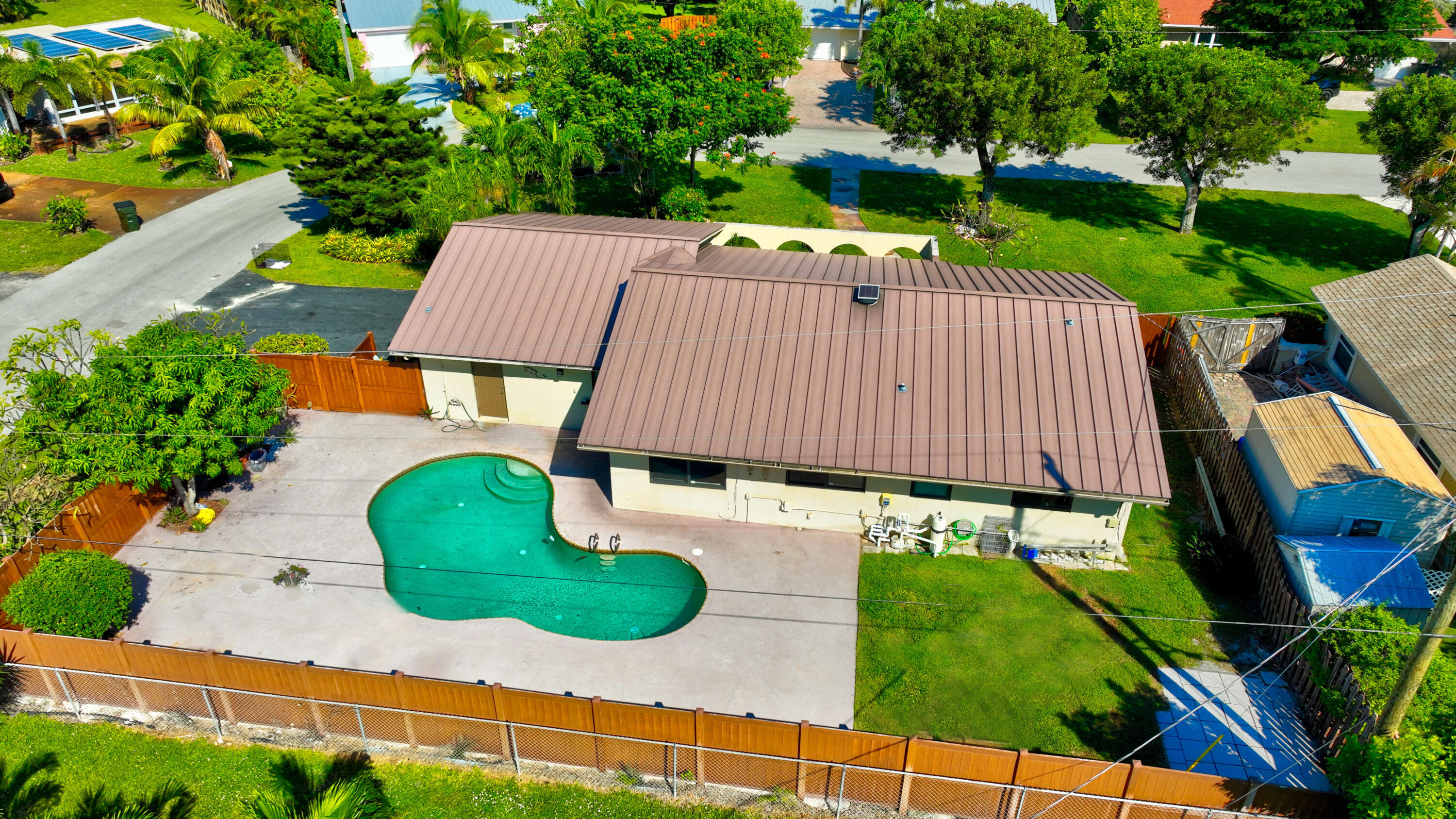 714 Heron Drive