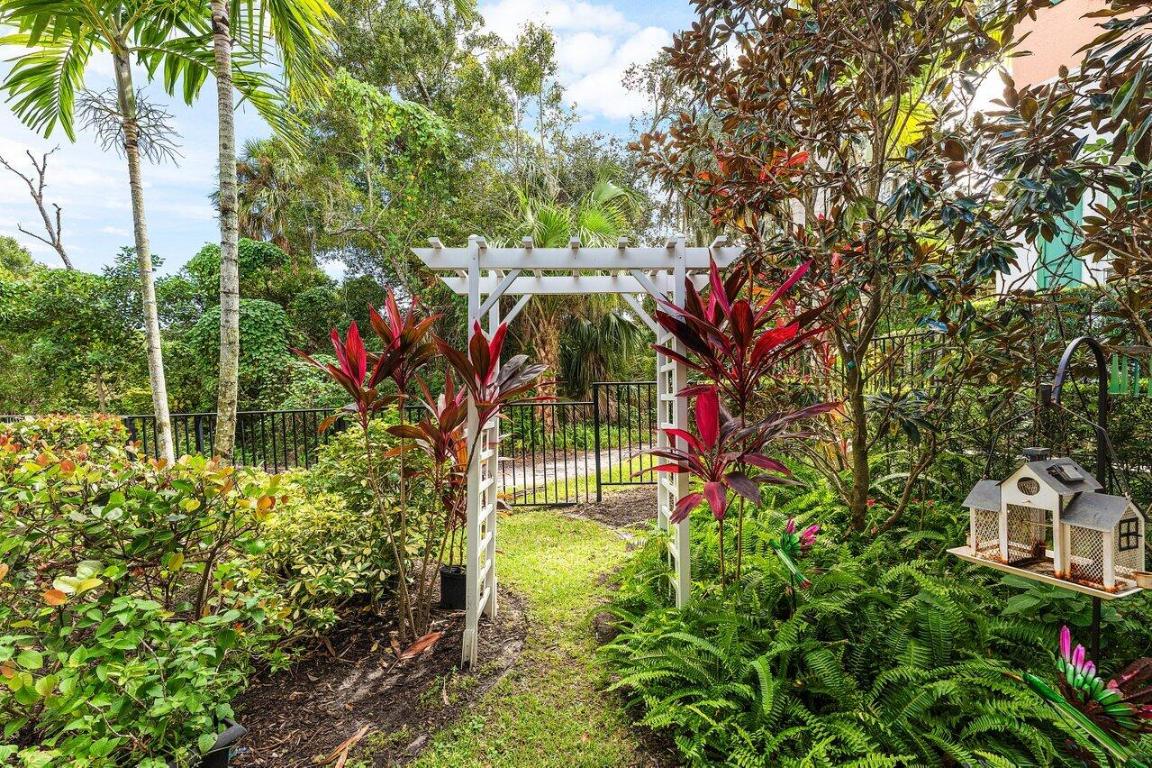 12832 Trevi Isle Drive