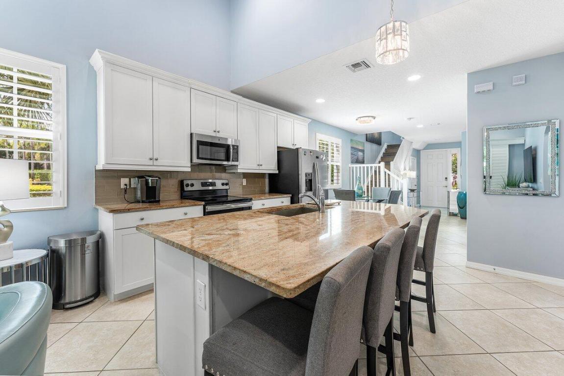 12832 Trevi Isle Drive