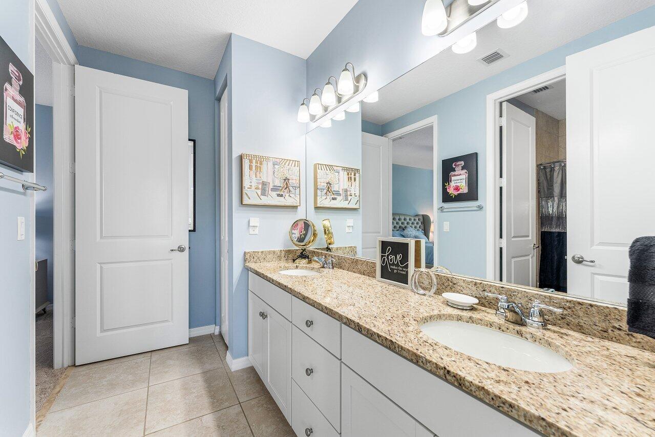 12832 Trevi Isle Drive