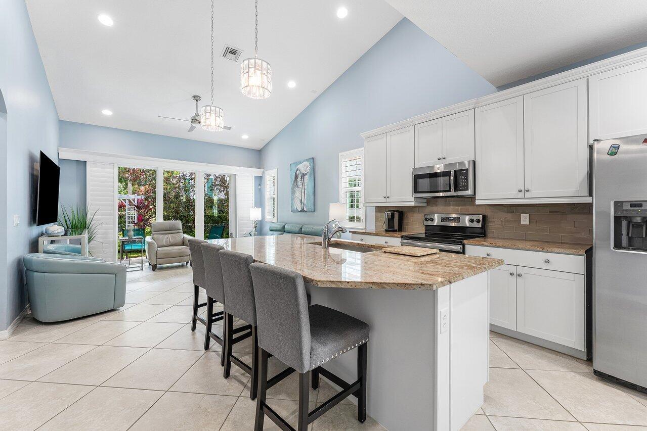 12832 Trevi Isle Drive