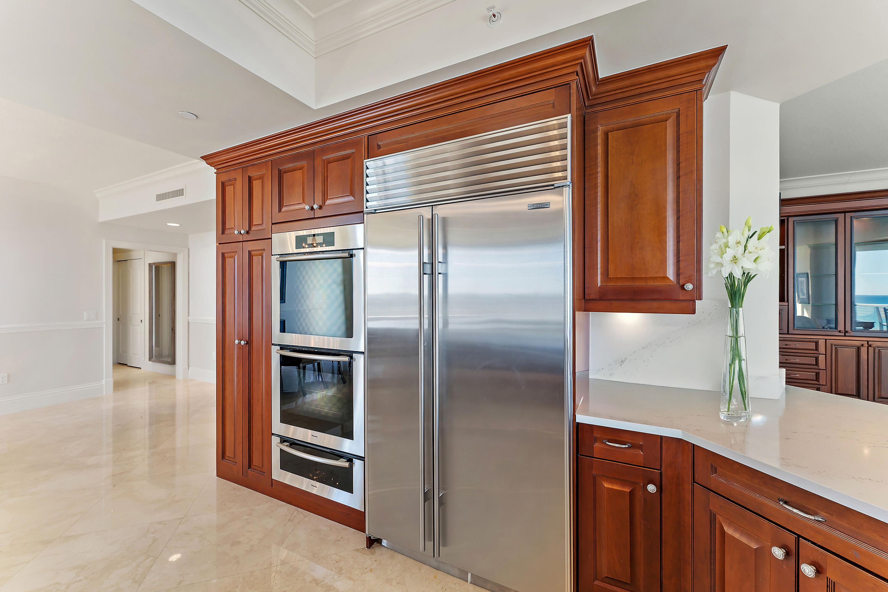 5050 N Ocean Drive 702