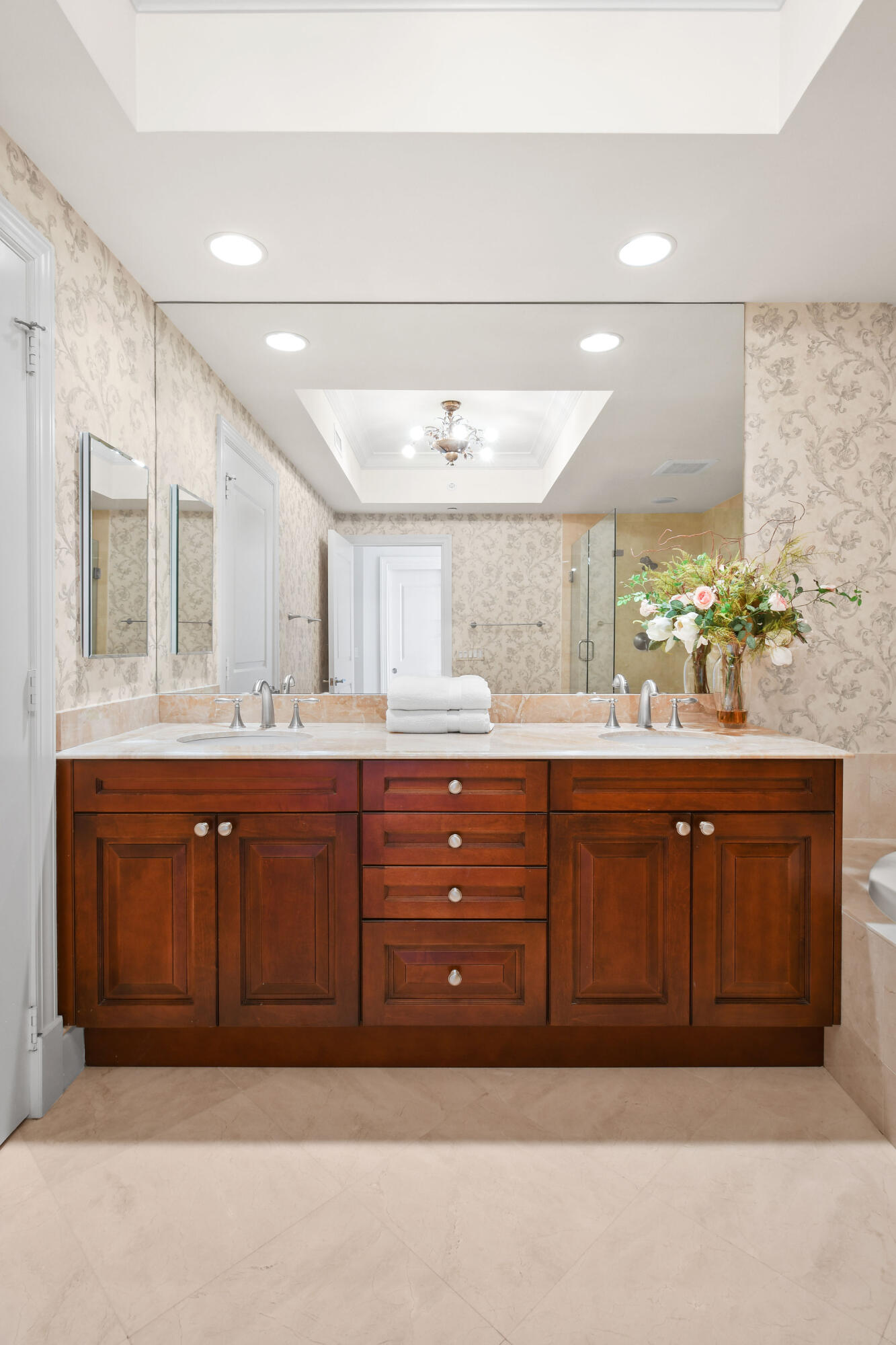 5050 N Ocean Drive 702