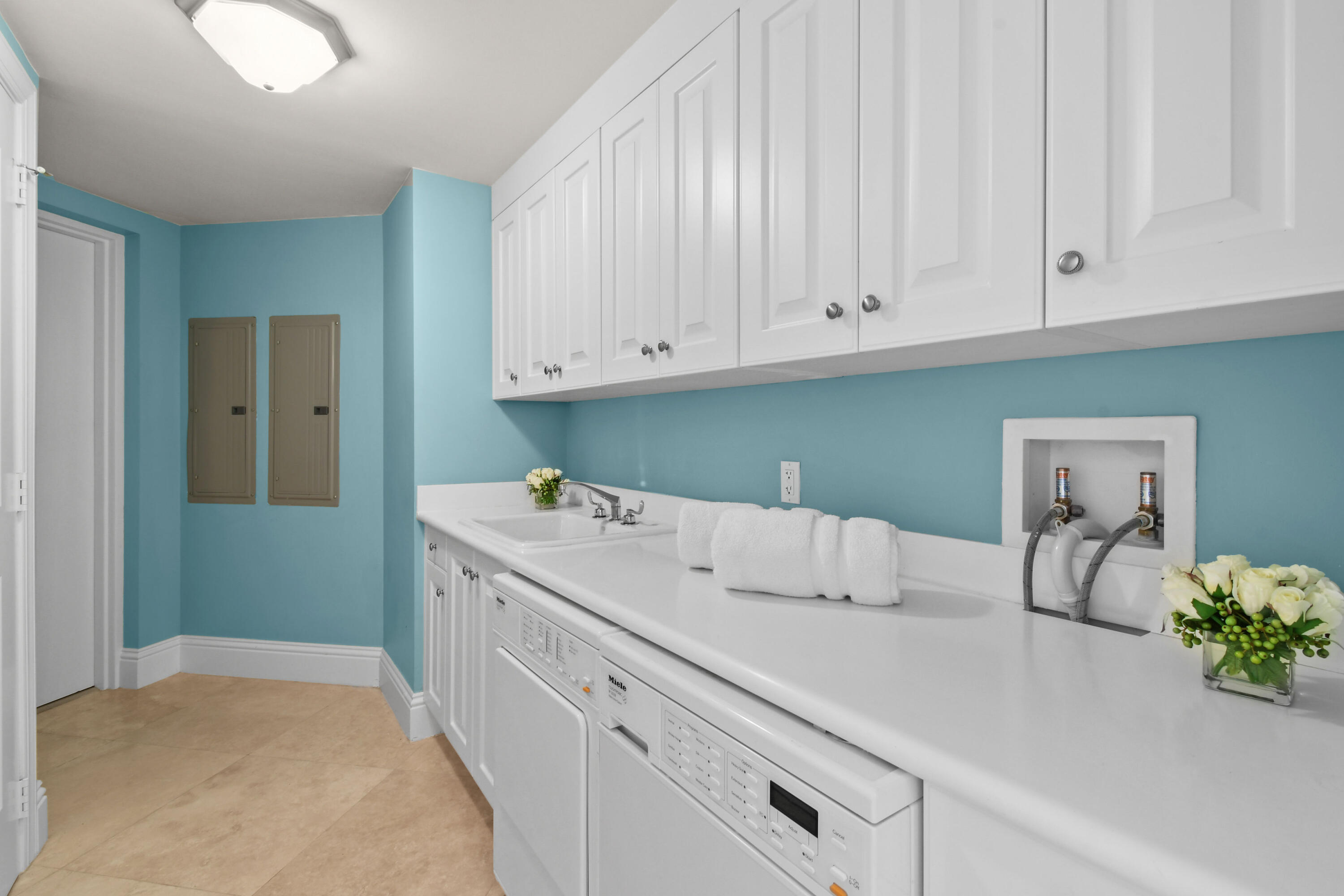 5050 N Ocean Drive 1203