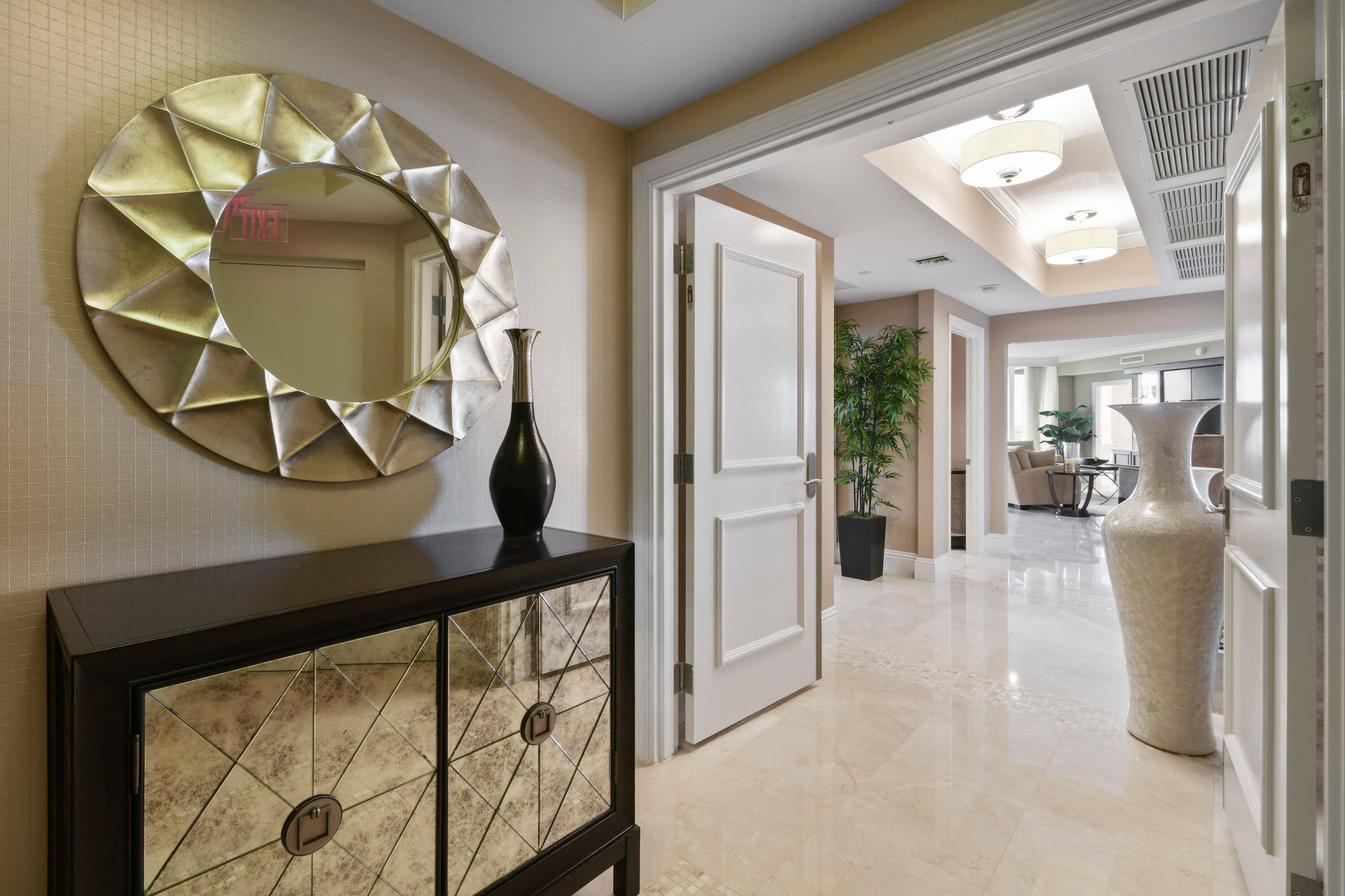 5050 N Ocean Drive 703