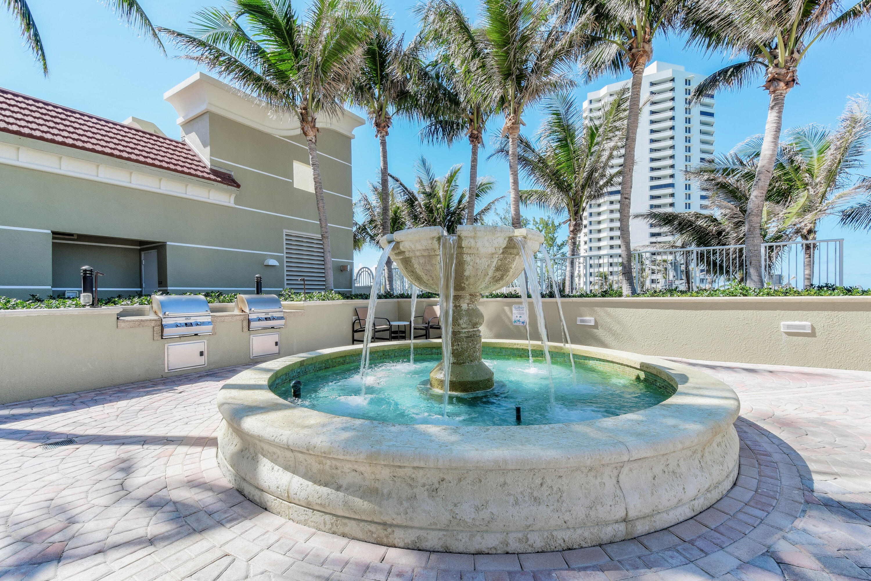 5050 N Ocean Drive 703